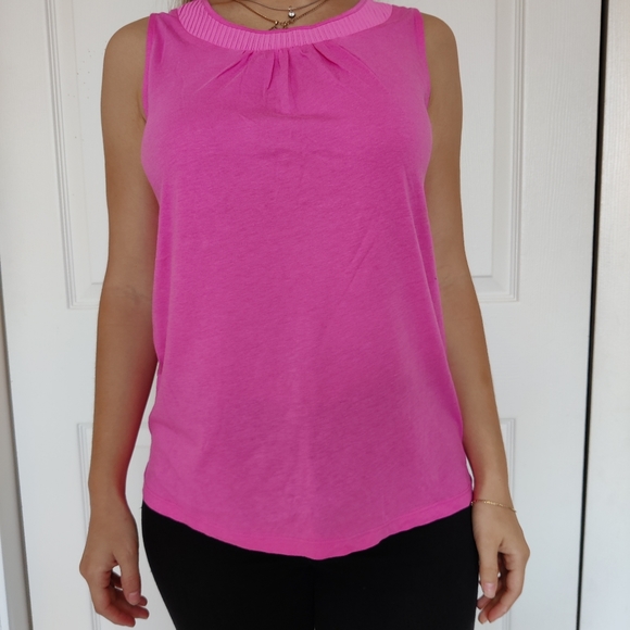 NWT Ann Taylor Pink Sleeveless Top 💕 - Picture 2 of 9